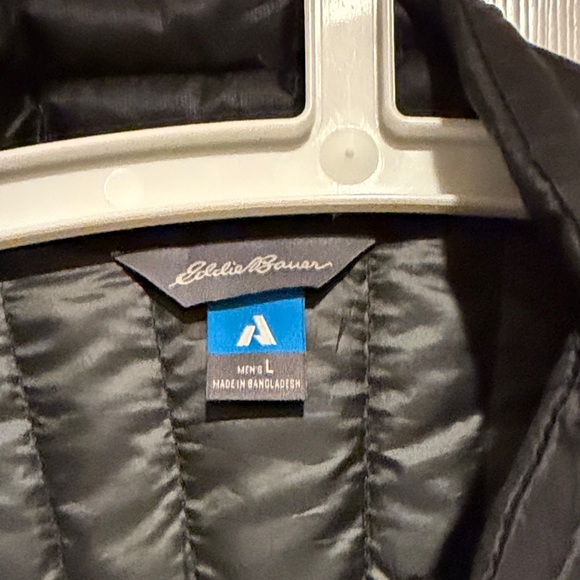 Eddie Bauer Men's First Ascent Black Puffer Jacket - Picture 2 of 8